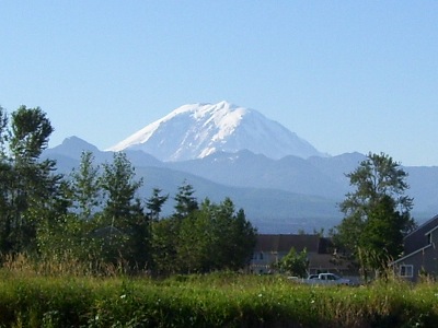 08/04/12 View of Mt Rainier from downtown Enumclaw.