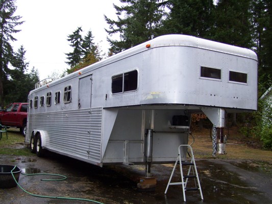 10/13/12 We purchased a bigger trailer so that we could haul all the horses to the trailheads.
